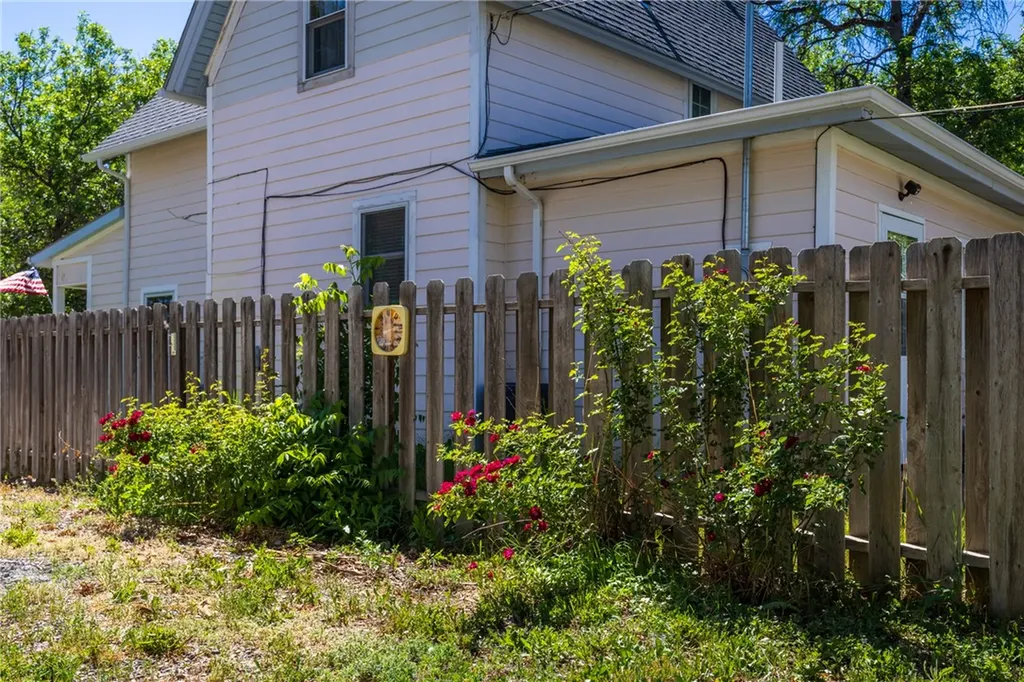 506 Date Avenue Laurel MT 59044
