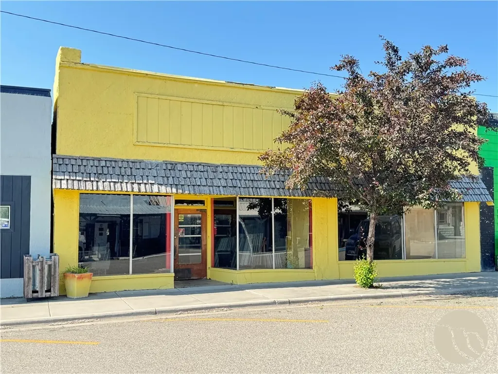106 W River Street Fromberg MT 59029