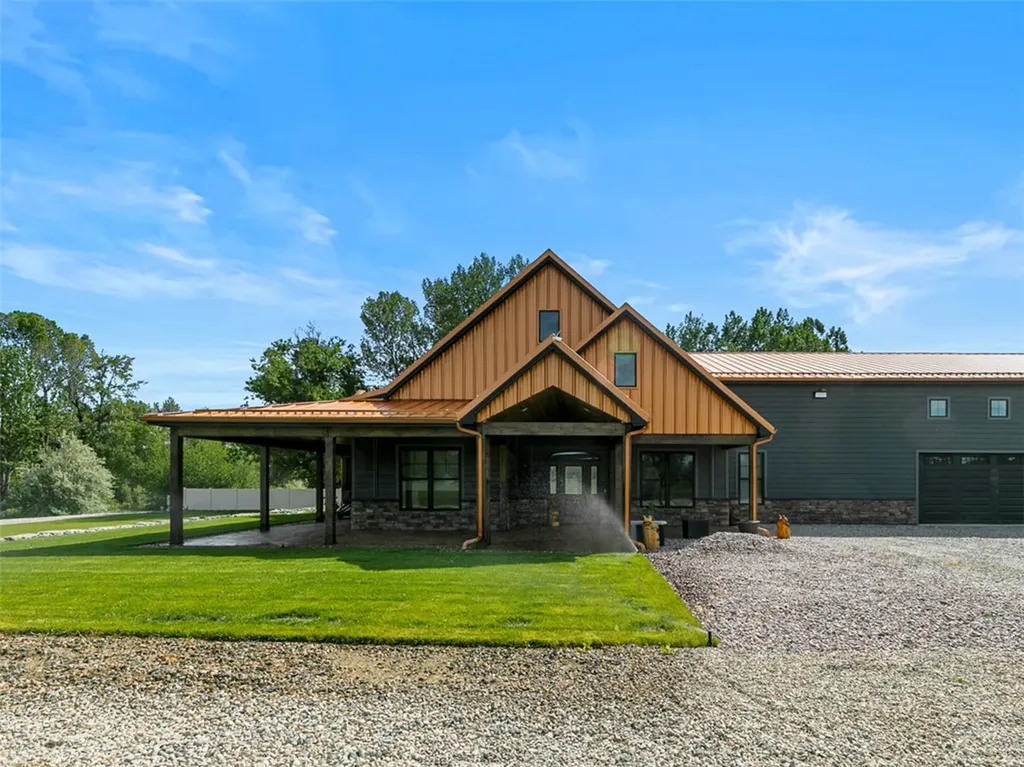 29 Lower Hawk Valley Road Columbus MT 59019
