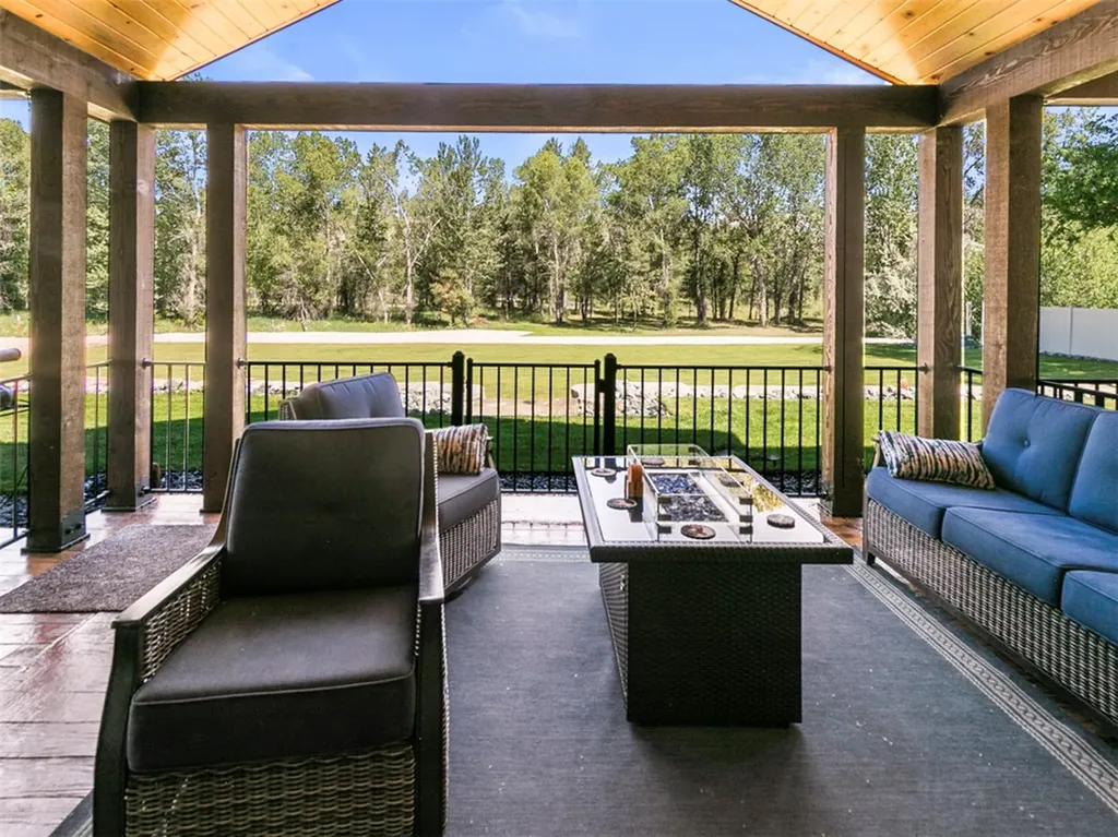29 Lower Hawk Valley Road Columbus MT 59019