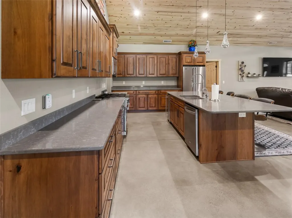 29 Lower Hawk Valley Road Columbus MT 59019