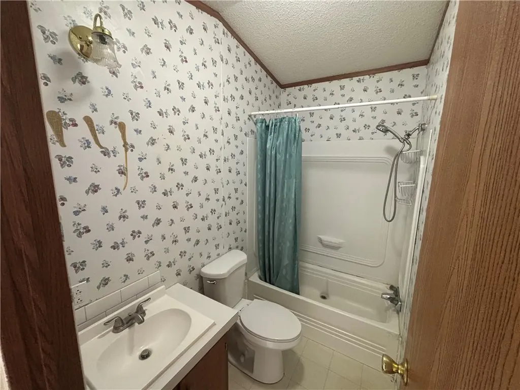 2408 E Maryland Lane Laurel MT 59044