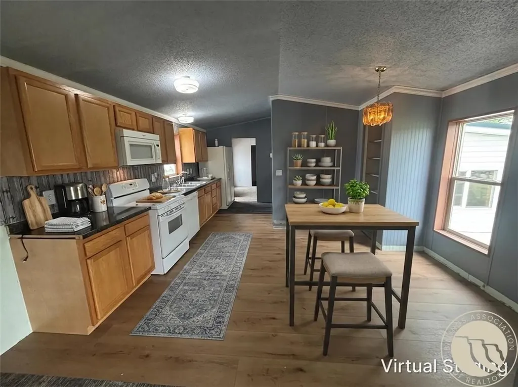 2408 E Maryland Lane Laurel MT 59044