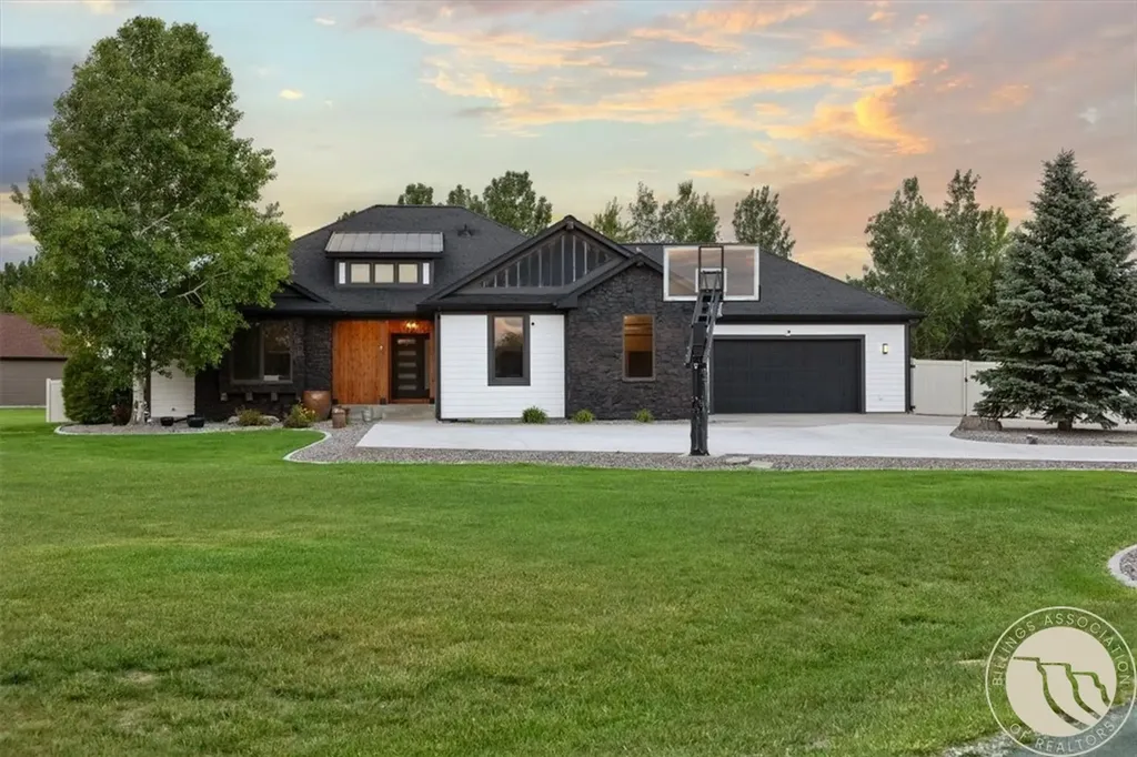 5345 Mule Deer Court Billings MT 59106
