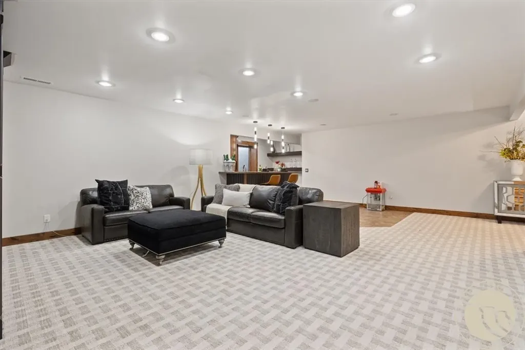5345 Mule Deer Court Billings MT 59106