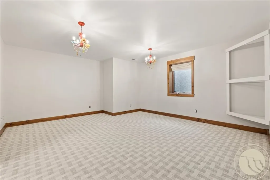 5345 Mule Deer Court Billings MT 59106
