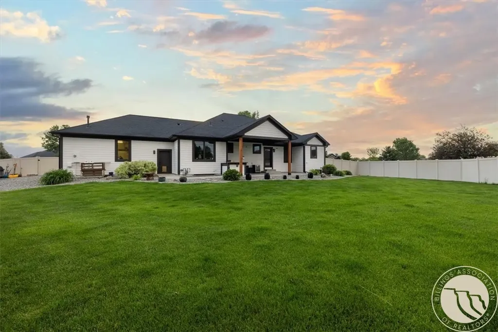 5345 Mule Deer Court Billings MT 59106