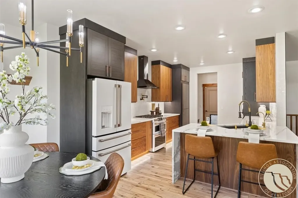 5345 Mule Deer Court Billings MT 59106