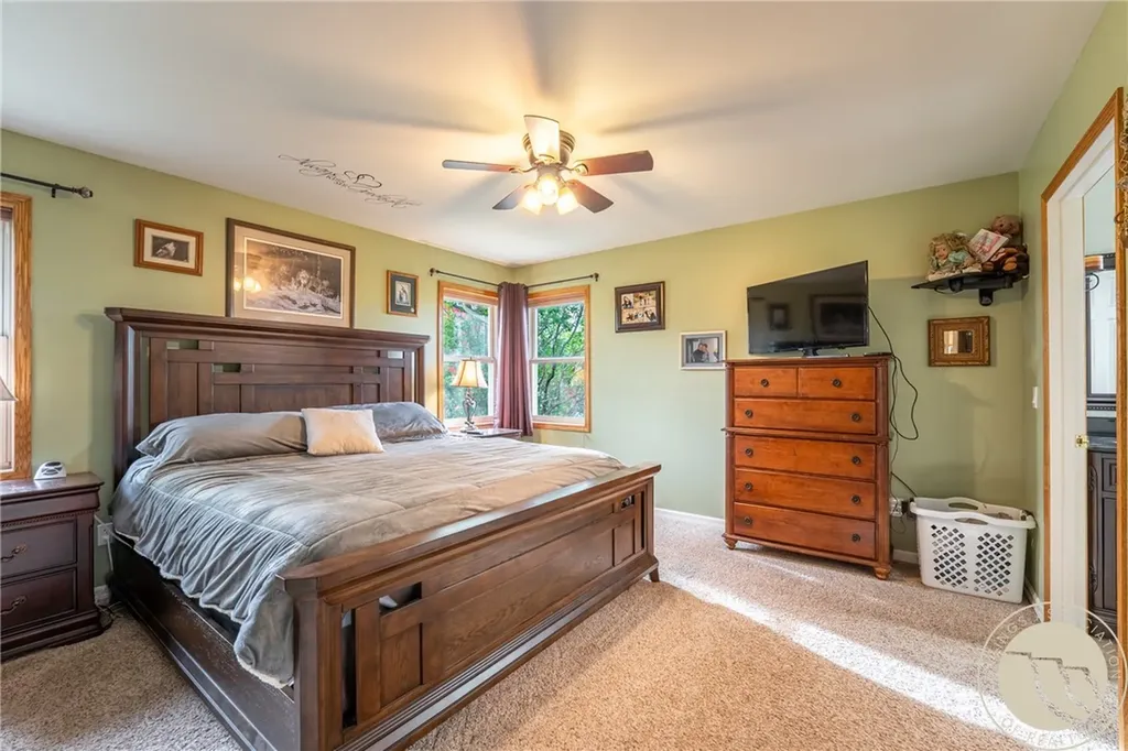 24 S Swan Lane Fromberg MT 59029