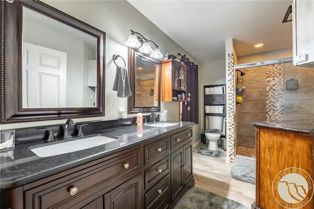 24 S Swan Lane Fromberg MT 59029