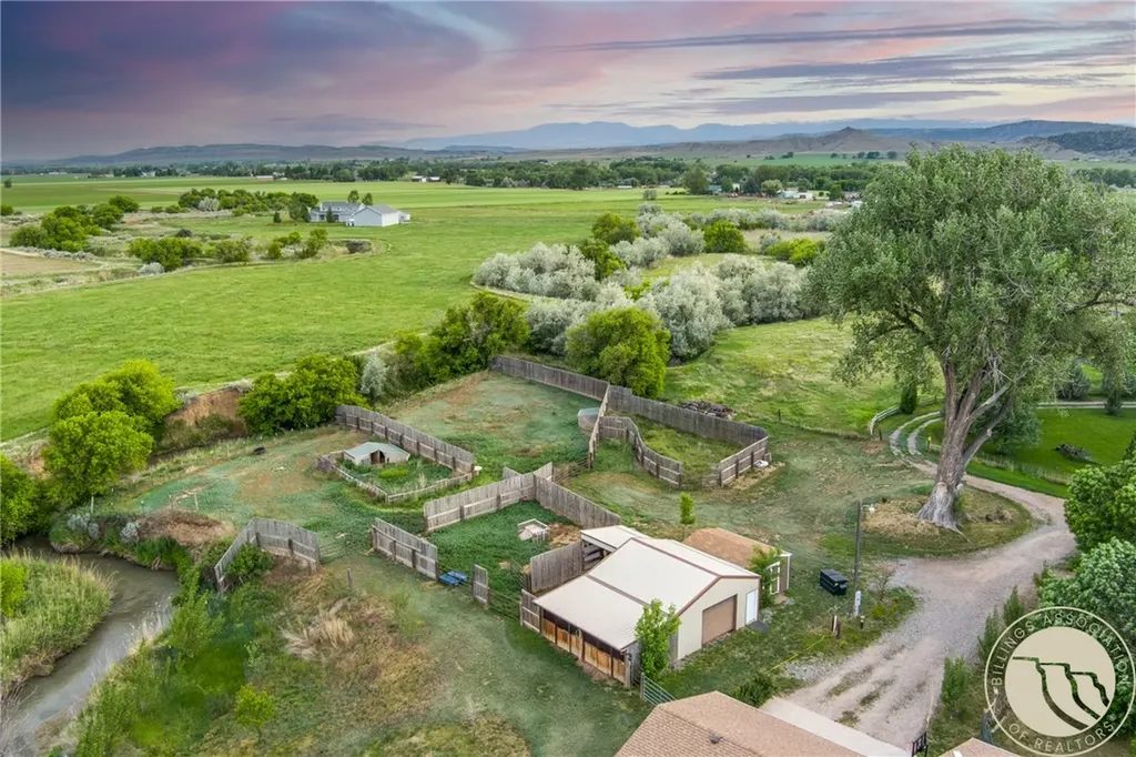 24 S Swan Lane Fromberg MT 59029