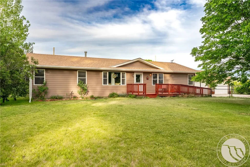 24 S Swan Lane Fromberg MT 59029