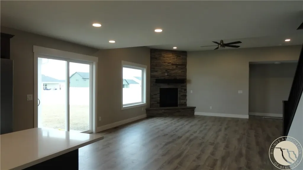 6329 Stream Bank Lane Billings MT 59106