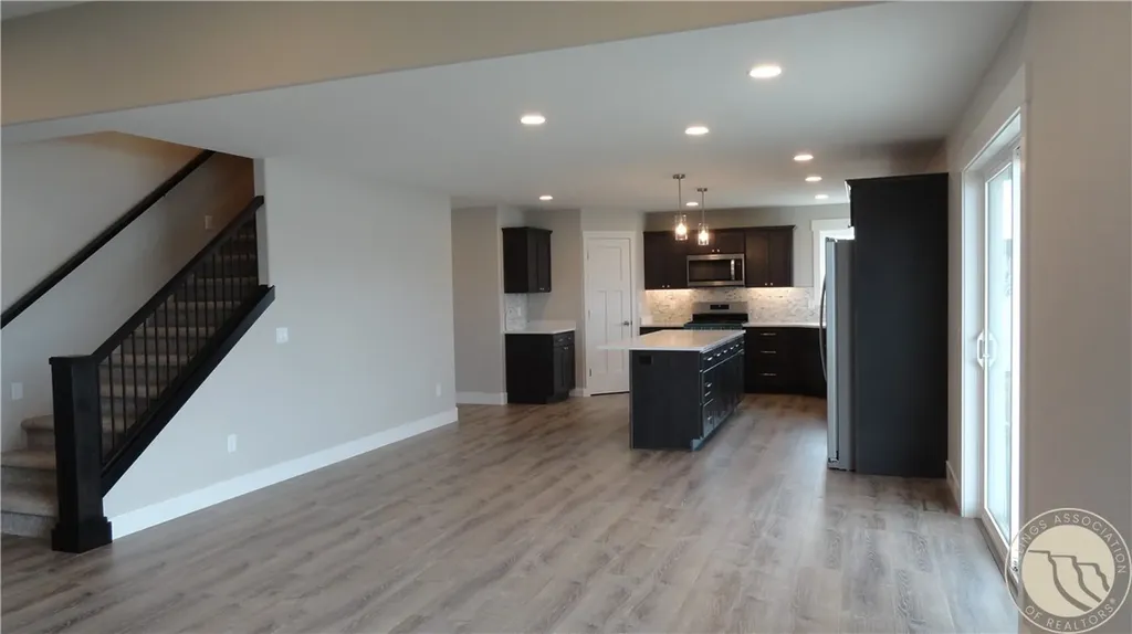 6329 Stream Bank Lane Billings MT 59106