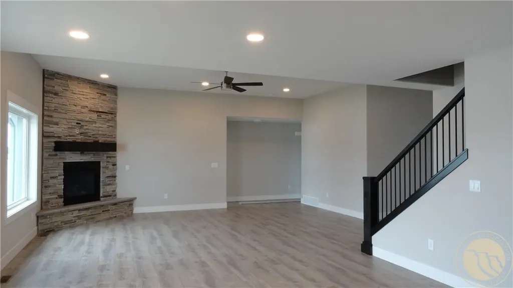6329 Stream Bank Lane Billings MT 59106