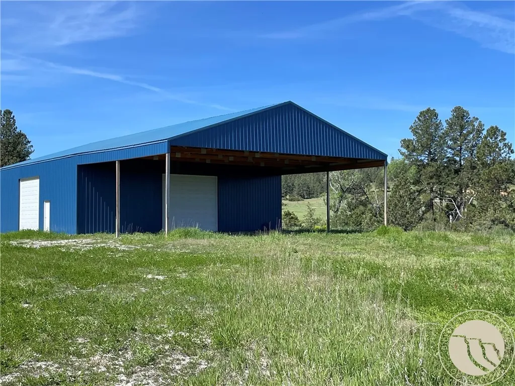 23 Daniel Trail Columbus MT 59019