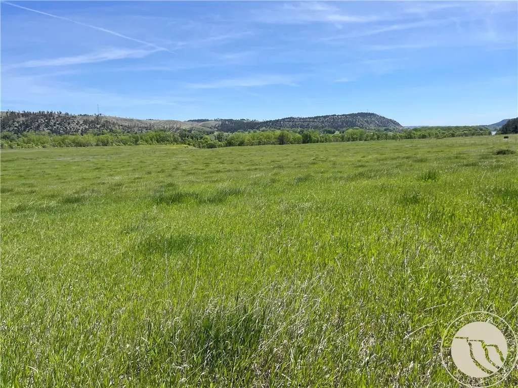 23 Daniel Trail Columbus MT 59019