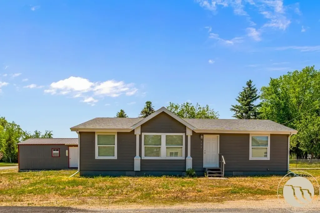 101 S 2nd Street Roberts MT 59070