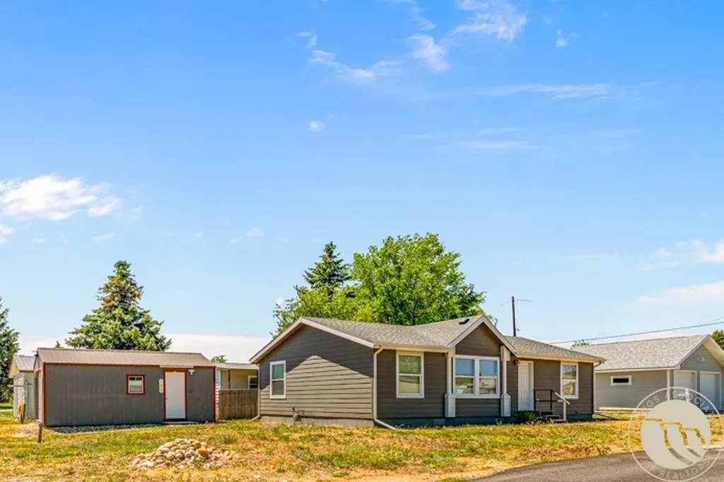 101 S 2nd Street Roberts MT 59070