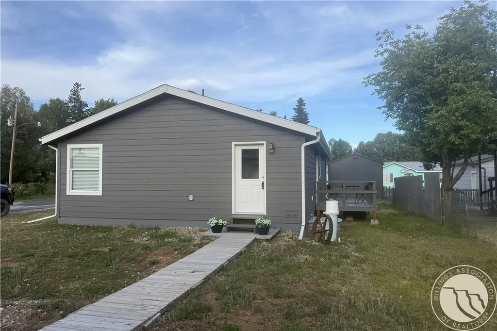 101 S 2nd Street Roberts MT 59070