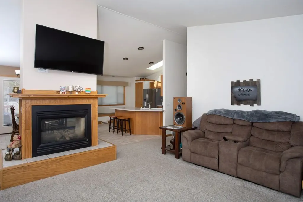 15 Rimrock Drive Bridger MT 59014