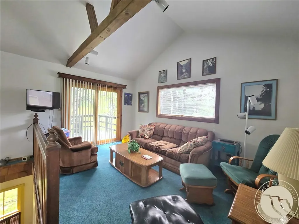 12 Rainbow Drive Roscoe MT 59071