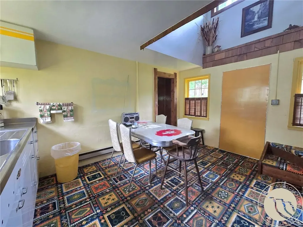 12 Rainbow Drive Roscoe MT 59071