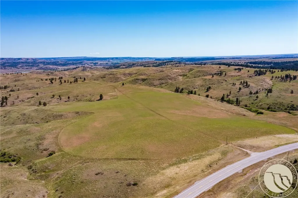 Nhn 1677.96 Acres - Hwy 421 And Joliet Road Columbus MT 59019