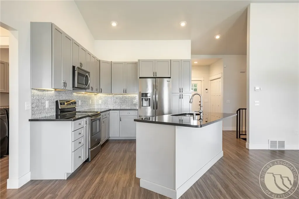 5126 Amherst Drive Billings MT 59106