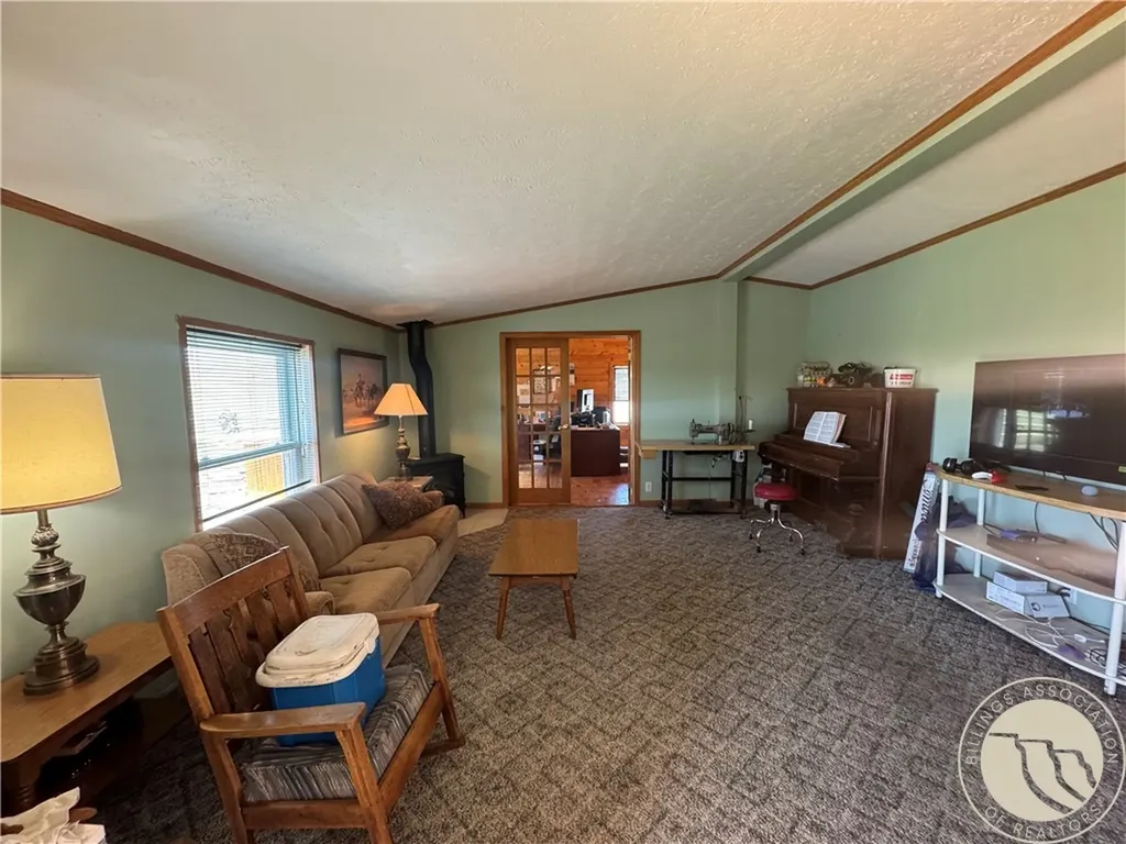 27 Cox Creek Lane Big Timber MT 59011