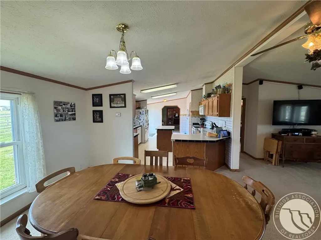 27 Cox Creek Lane Big Timber MT 59011