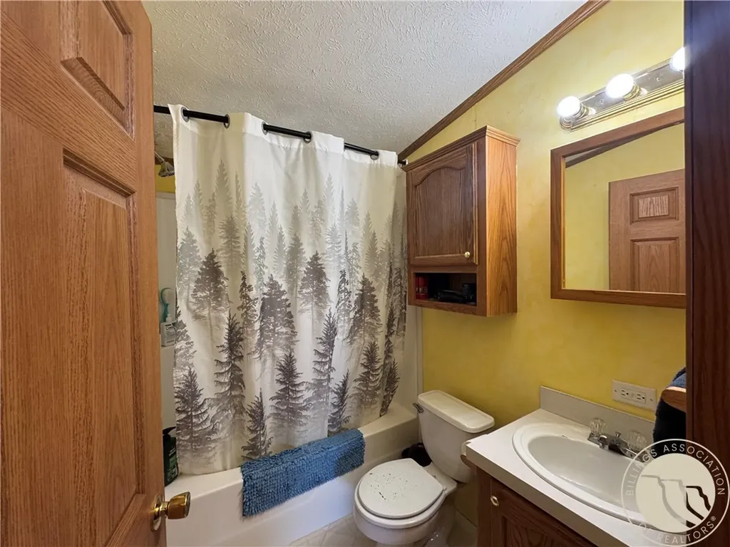 27 Cox Creek Lane Big Timber MT 59011