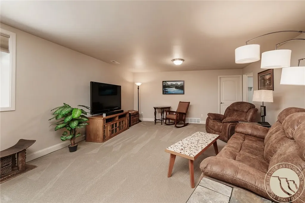 3354 Dunlop Avenue Billings MT 59106