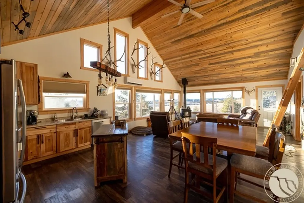 18727 Valentine Road Winnett MT 59471