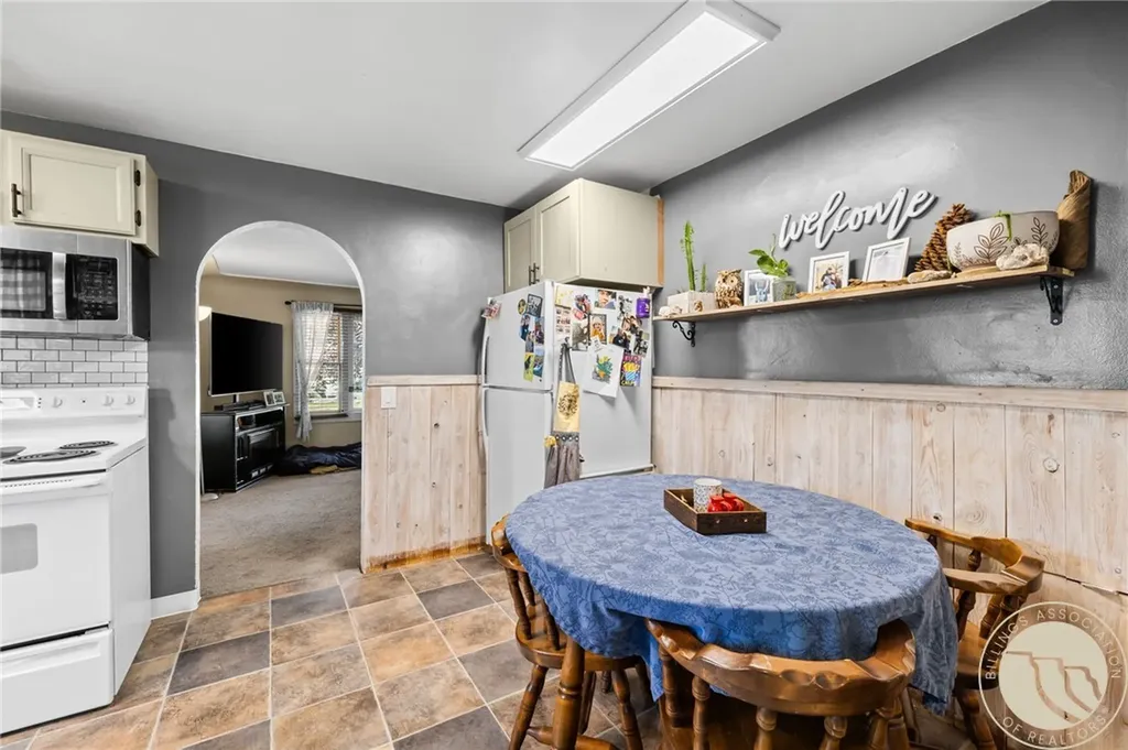 120 E Maryland Lane Laurel MT 59044