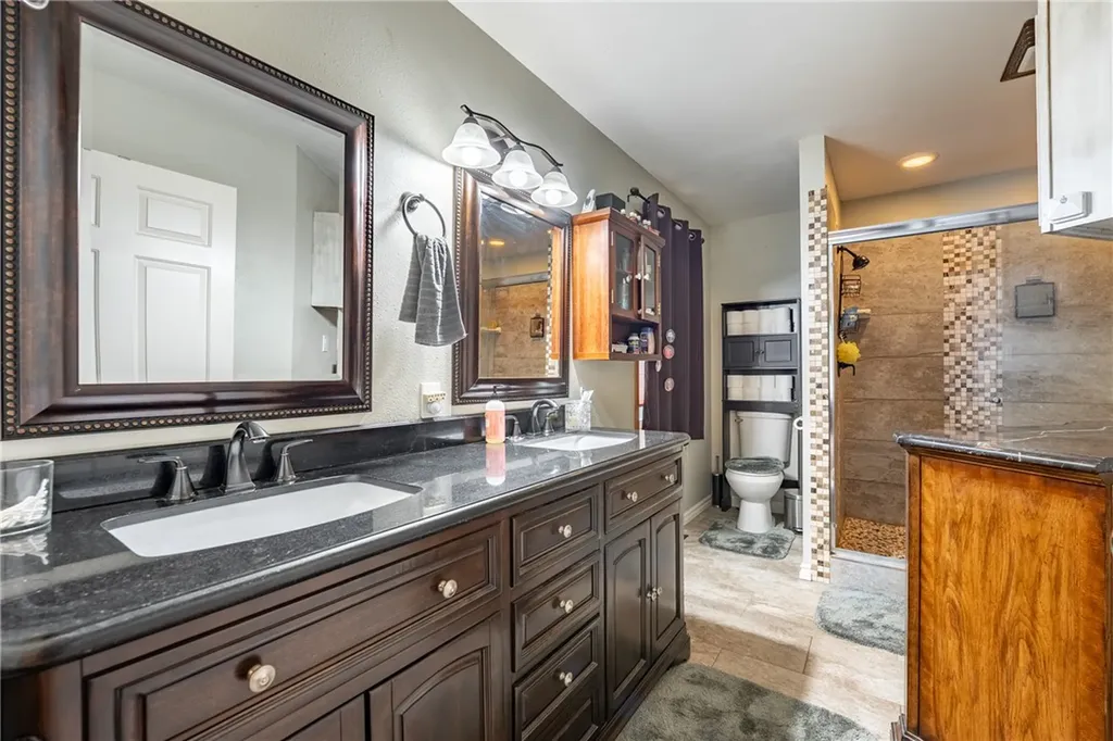 24 S Swan Lane Fromberg MT 59029