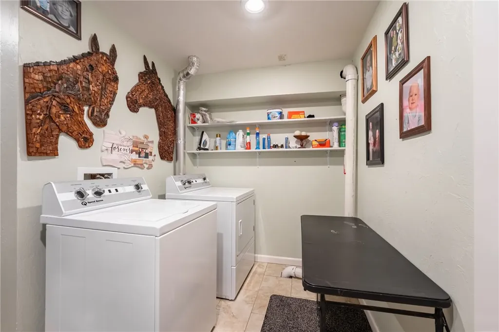 24 S Swan Lane Fromberg MT 59029