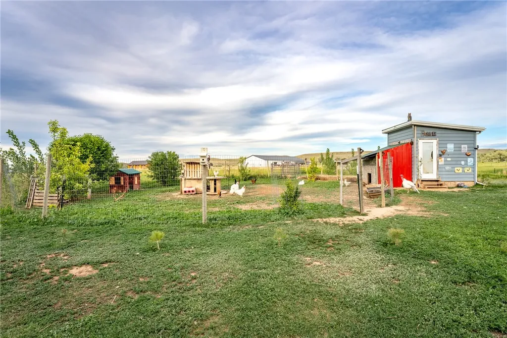 24 S Swan Lane Fromberg MT 59029