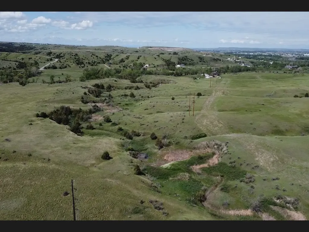 2324, 2318 Glengarry Lane Billings MT 59101