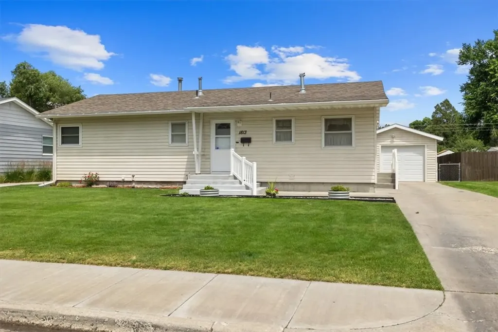 1813 Avenue E Billings MT 59102
