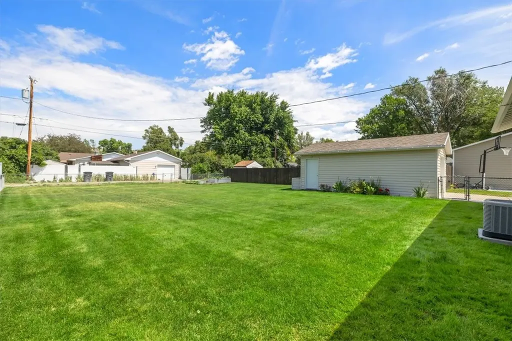 1813 Avenue E Billings MT 59102