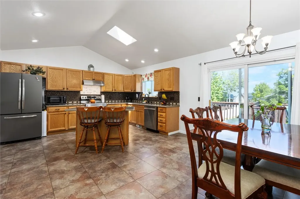 1043 Siesta Avenue Billings MT 59105