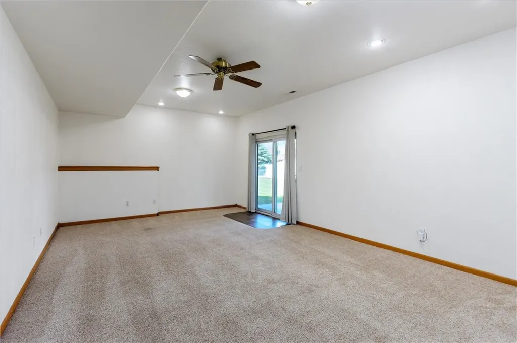 1043 Siesta Avenue Billings MT 59105
