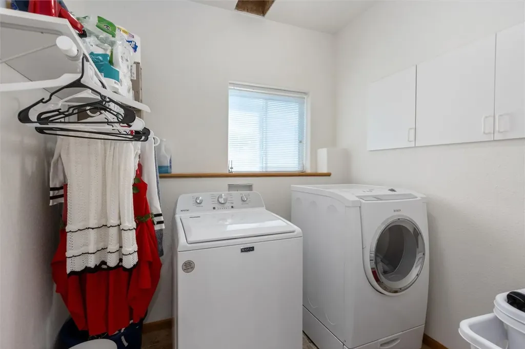 1043 Siesta Avenue Billings MT 59105