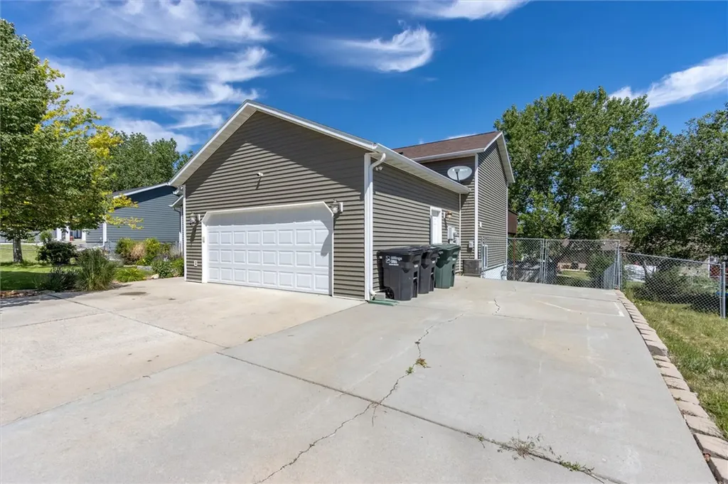 1043 Siesta Avenue Billings MT 59105