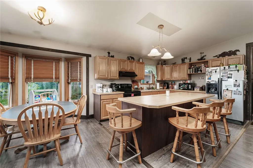 2542 S 28th Road Ballantine MT 59006