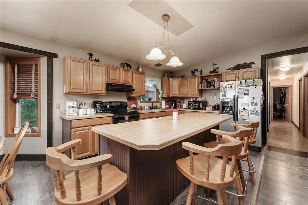 2542 S 28th Road Ballantine MT 59006
