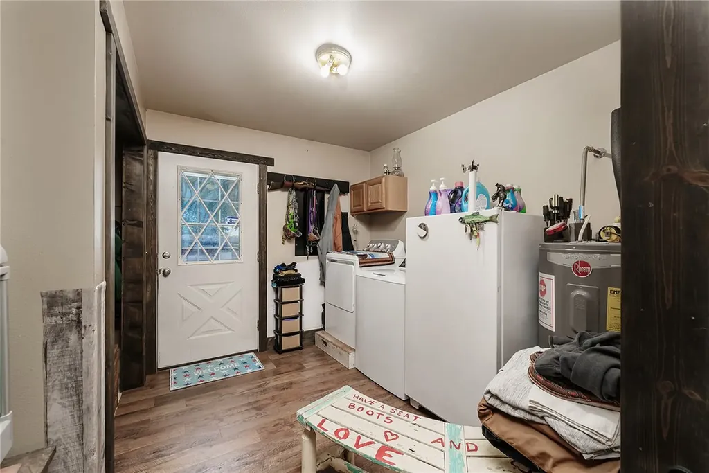 2542 S 28th Road Ballantine MT 59006