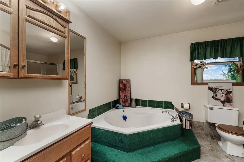 2542 S 28th Road Ballantine MT 59006