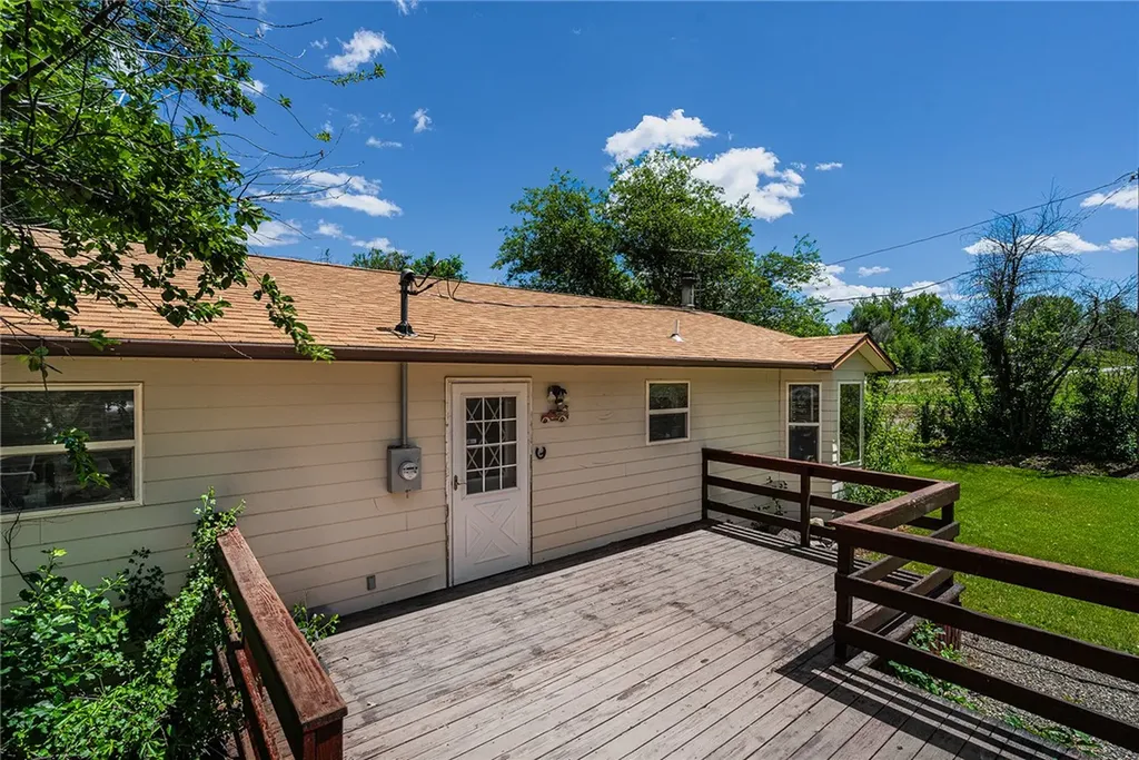 2542 S 28th Road Ballantine MT 59006